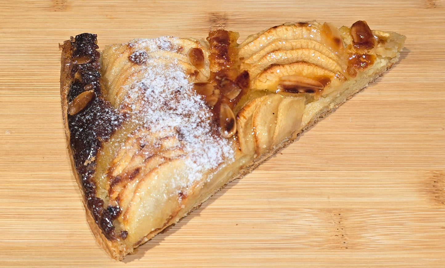 Tarte crème d'amande fruits
