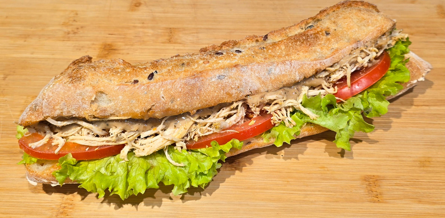 Sandwich Poulet crudités sauce Américaine