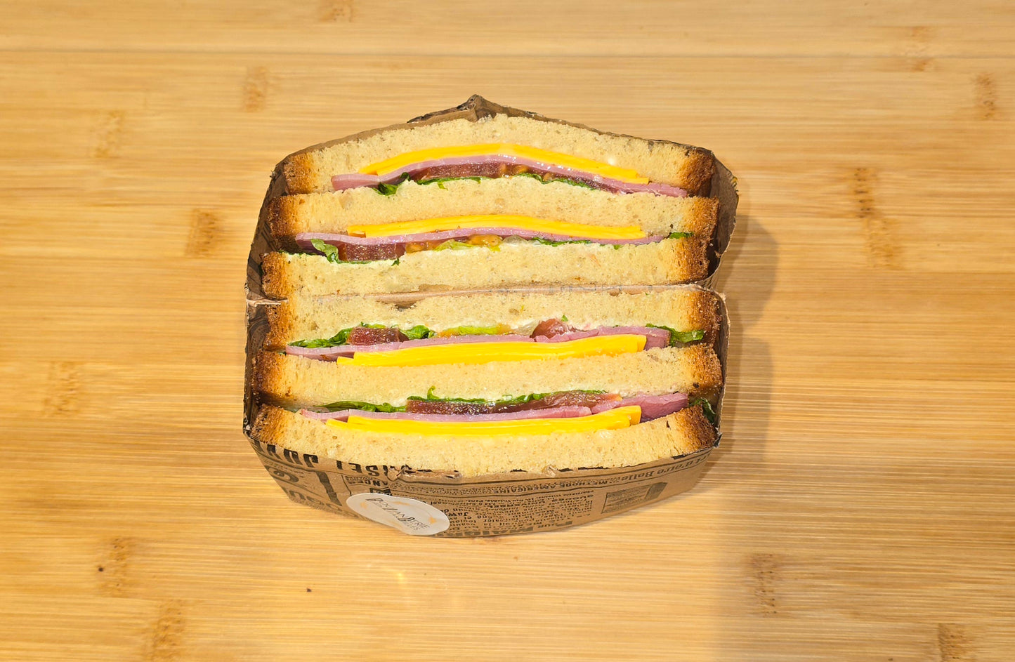 Club sandwich - Cheddar Pastrami