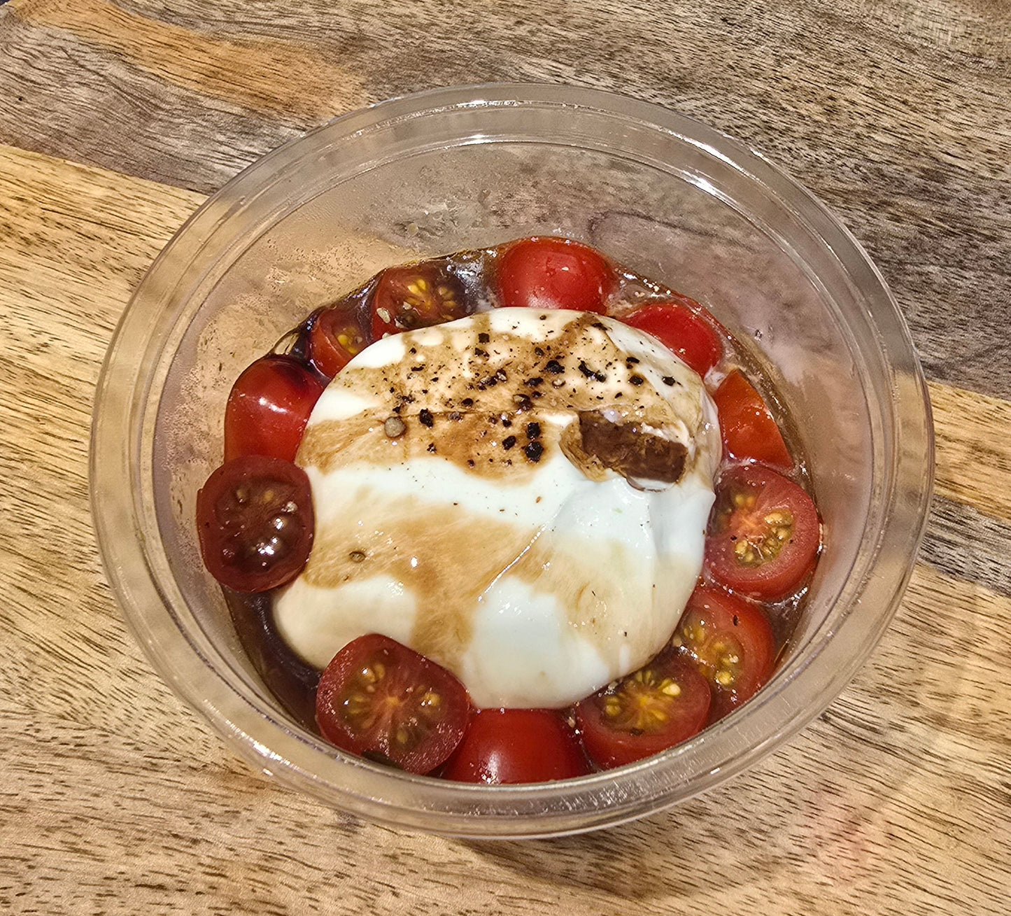 Petite Salade Tomates & Mozzarella