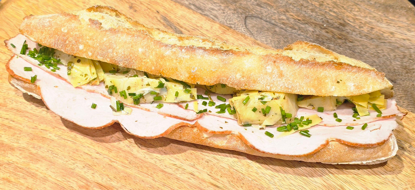 Sandwich Jambon de poulet, Artichauts marinés