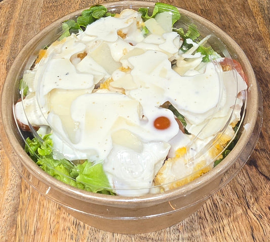 Salade César (poulet pané)